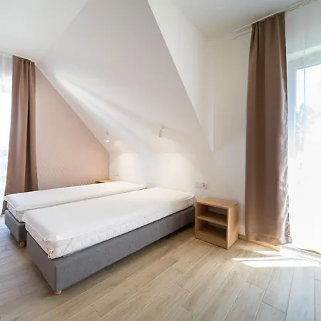 Arkadia Portus Nyaraló